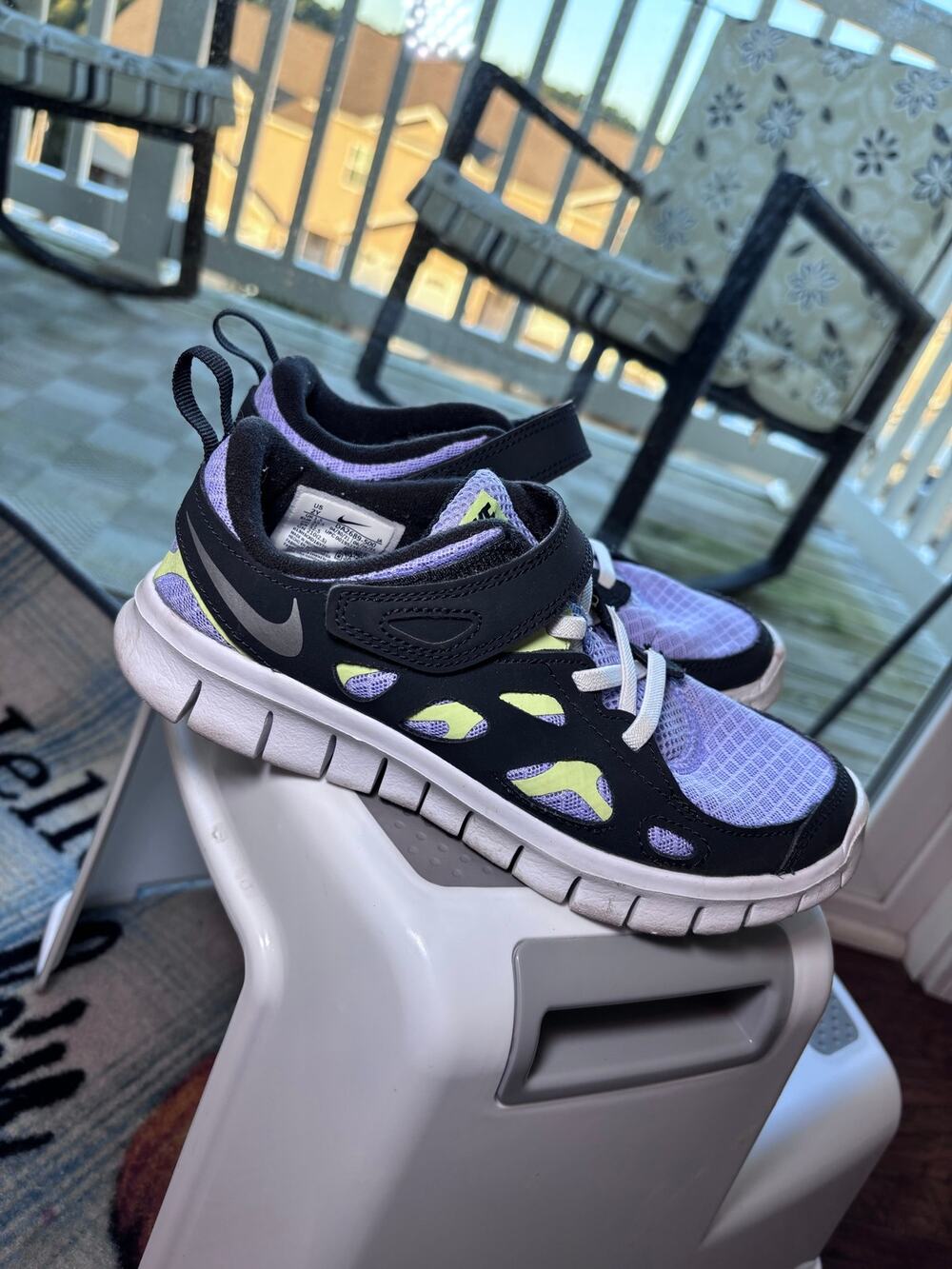 Nike Free Run 2 Kids 2Y Purple Black  Running Sneakers DA2689-500